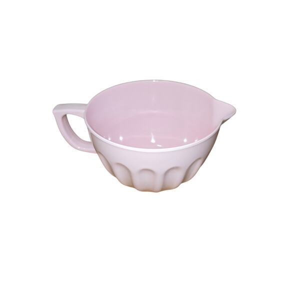 Cinthia Rowley Melamine Mixing Bowl Light Pink Like New Non Slip Base 2 QT - Picture 2 of 5